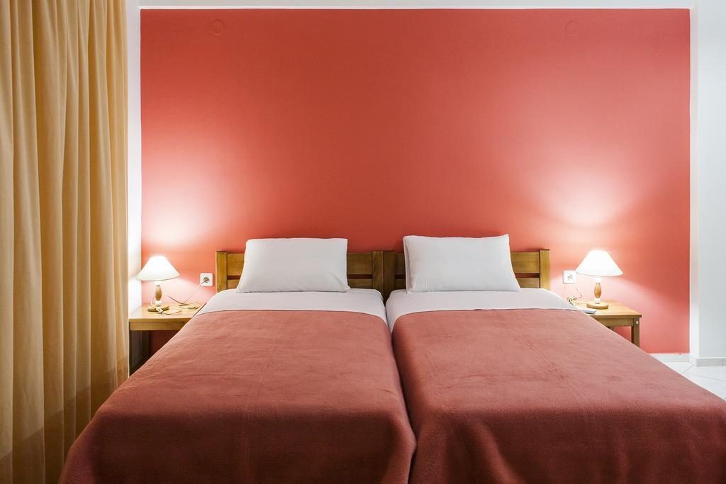 Xenion Ioannina Aparthotel Bilik gambar