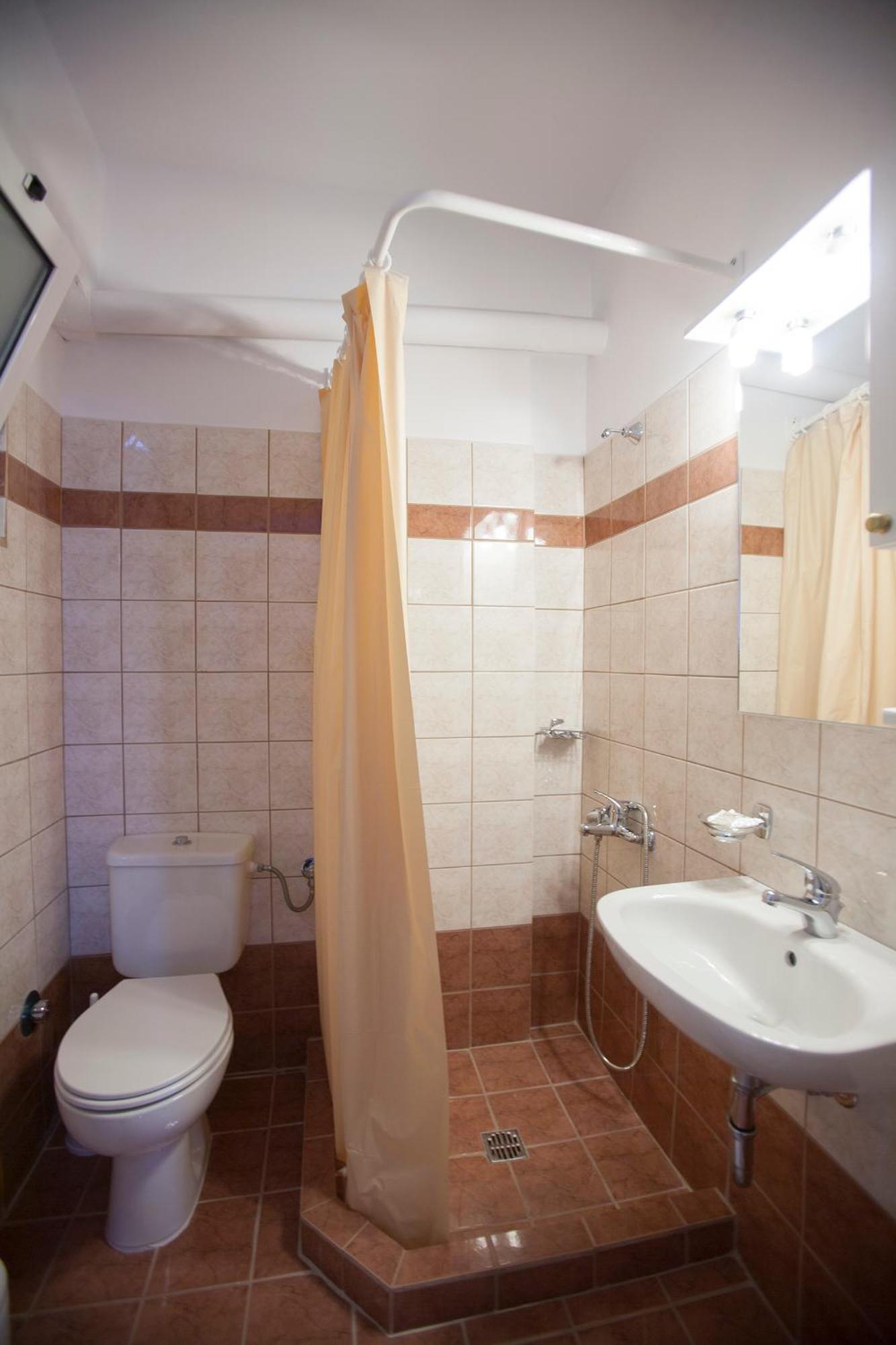 Xenion Ioannina Aparthotel Bilik gambar
