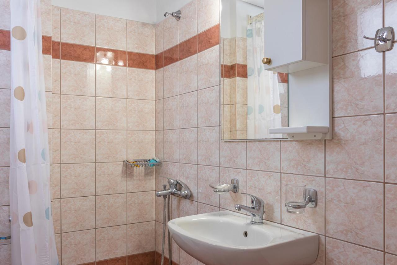 Xenion Ioannina Aparthotel Luaran gambar